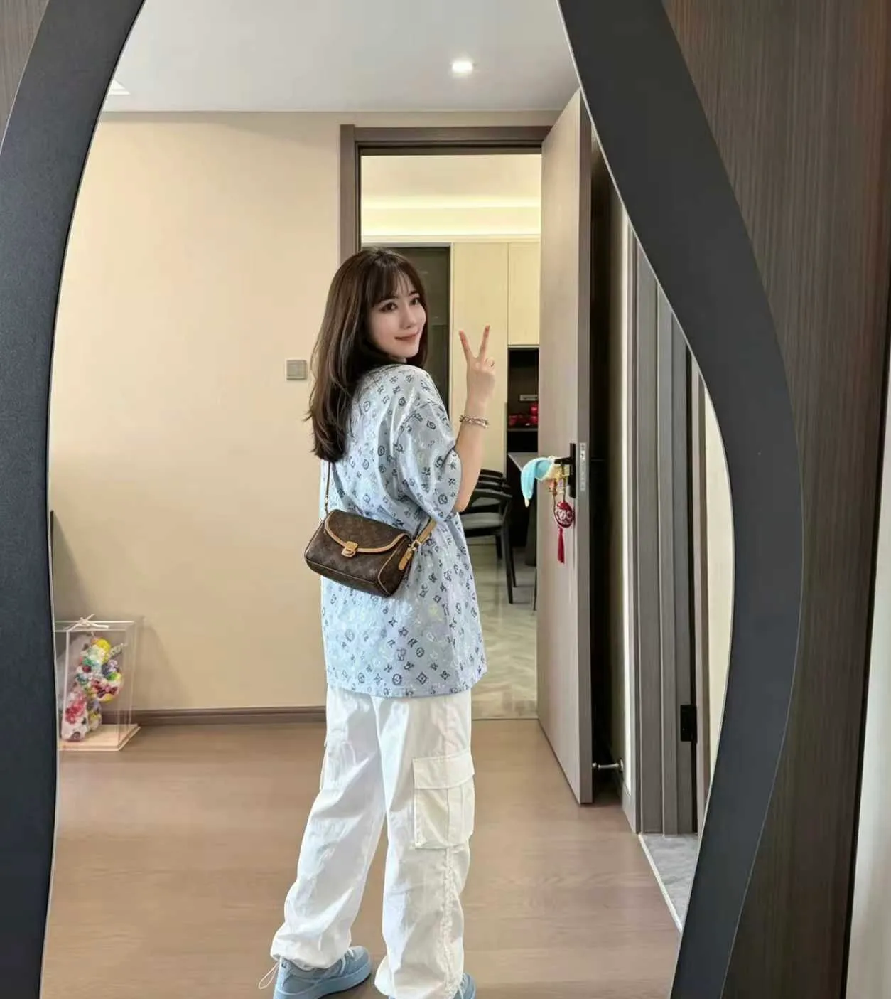Louis Vuitton/